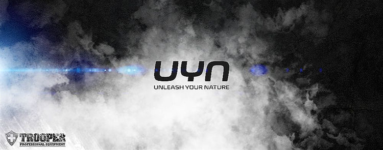 UYN Markenlogo vor rauch und dunklem Hintergrund