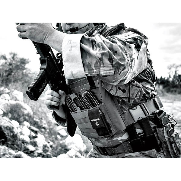 GERBER TRUSS MULTITOOL, inkl. MOLLE-kompatibler Scheide
