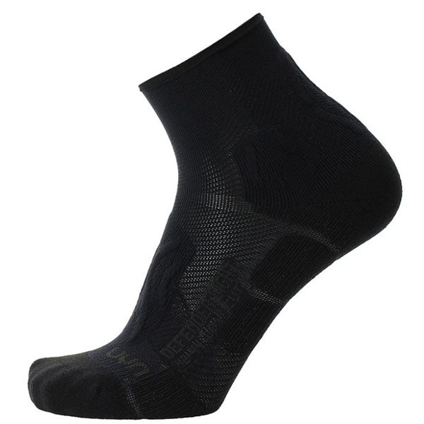MAN DEFENDER LIGHT LOW CUT SOCKS, black