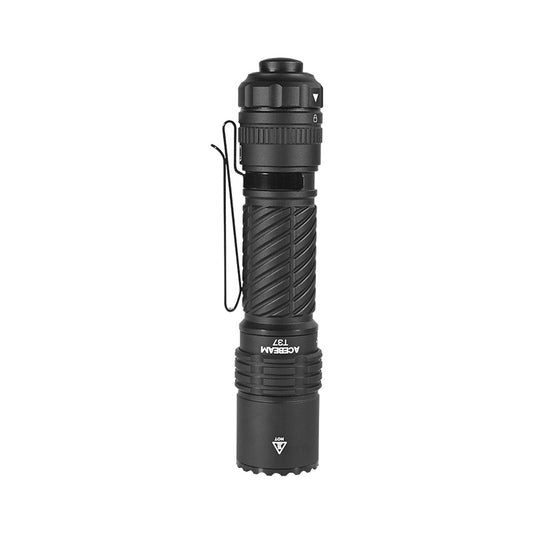 Taktische LED-Taschenlampe T37, 4'000 Lumen (inkl. Akku)