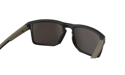 WX FOUNDER
Lenses: CAPTIVATE™ Tungsten Mirror, Frame: Matte black/tan